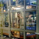 "Hannover per Bus und Bahn": Blick auf die Stadt aus der U-Bahn-Linie 3.  Workshop Reportage-Fotografie bei Prof. Rolf Nobel (FH Hannover, Abt. Design und Medien) vom 13. - 19. Juli 2010 - weitere Infos: http://dju.verdi.de/fotografen/workshop-reportagefotografie-2010