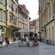 Ljubljana (Laibach) ist die wunderschöne Hauptstadt Sloweniens mit einem sehr regen kulturellen Leben - die historische Altstadt liegt zu Füßen des Burgbergs in eine Schlinge des Flusses Ljubeljanica geschmiegt. - Ljubljana is the beautiful capital of Slowenia with a very vivid cultural life; the historical Old Townl lies in a sinousity of the Ljubljanica riverat the feet of the castle hill.